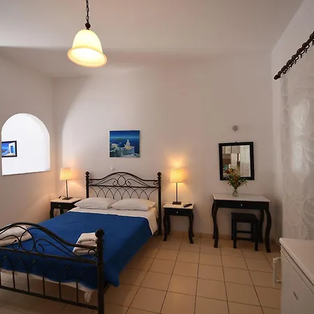 Hotel Sunflower Santorini 3*