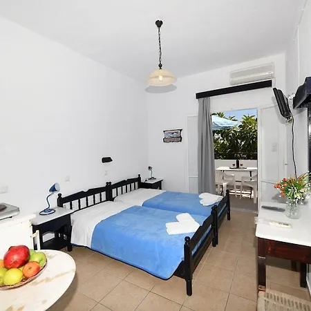 Hotel Sunflower Santorini Kamári