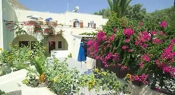 Sunflower Santorini Hotel Kamári