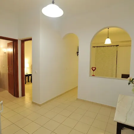 Sunflower Santorini מלון 3*